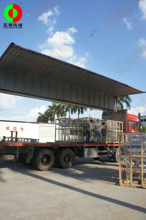 幾套渦流洗菜機(jī)組裝車(chē)發(fā)貨,交付客戶!