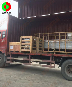 一批蔬果加工機(jī)械按期出貨交付客戶！